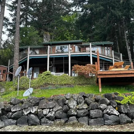 Hammersley Inlet- Oyster Beach, Relaxing Views